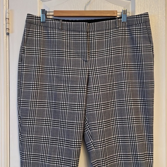 Hugo Boss Plaid Straight Leg Pants - Picture 4 of 13